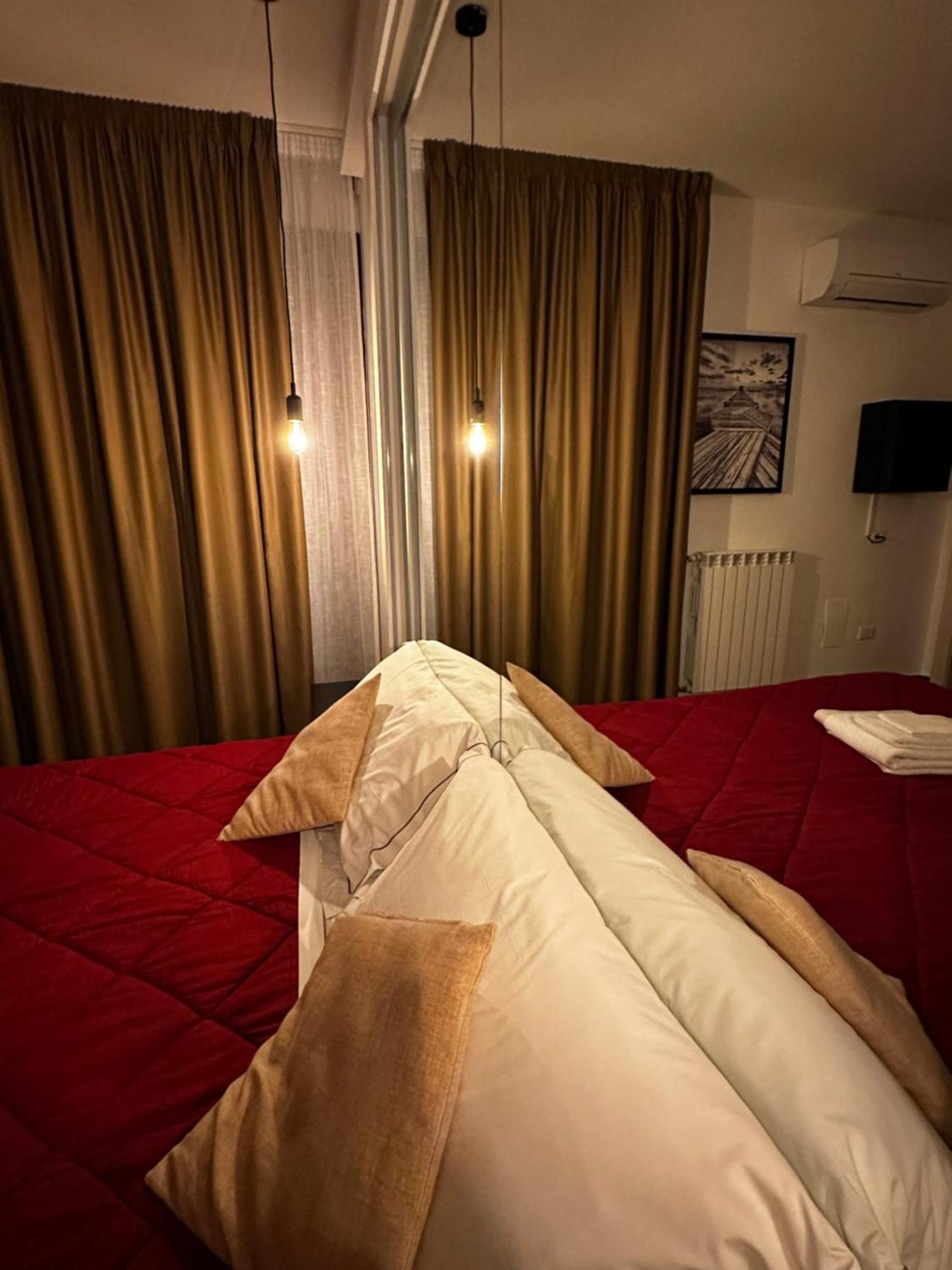 Abside Suite & Spa Palerme Extérieur photo